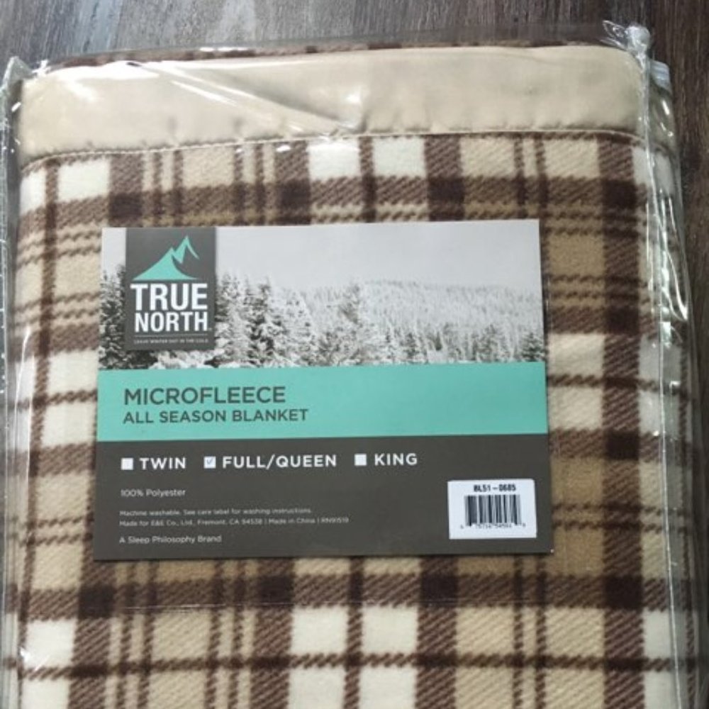 COPY - Full/Queen True North Microfleece All Season Blanket (UNOPENED-NEW)
